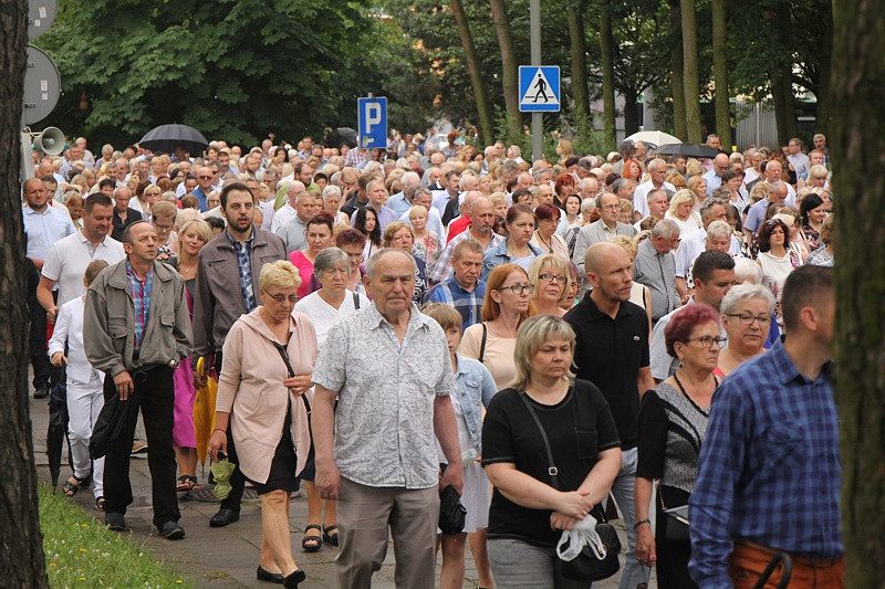 Procesja Bożego Ciała w parafii pw. św. Kazimierza w Policach