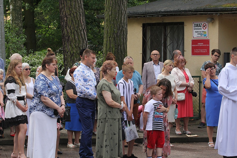 Procesja Bożego Ciała w parafii pw. św. Kazimierza w Policach