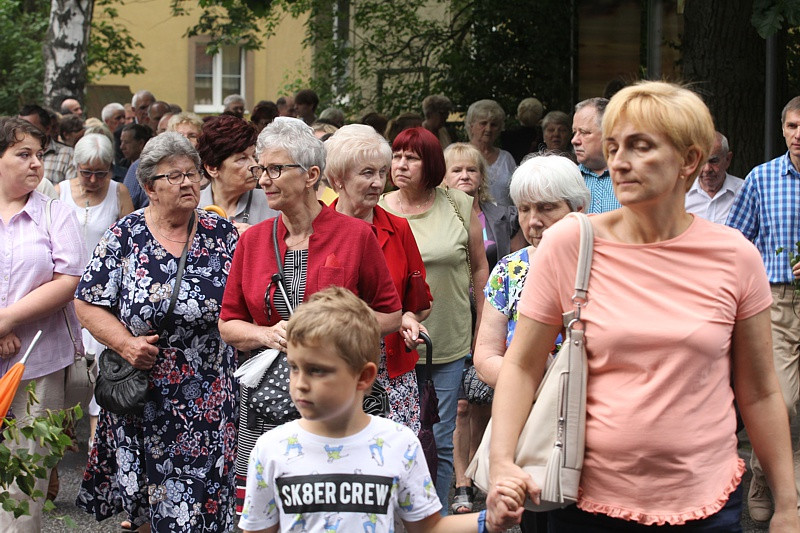 Procesja Bożego Ciała w parafii pw. św. Kazimierza w Policach