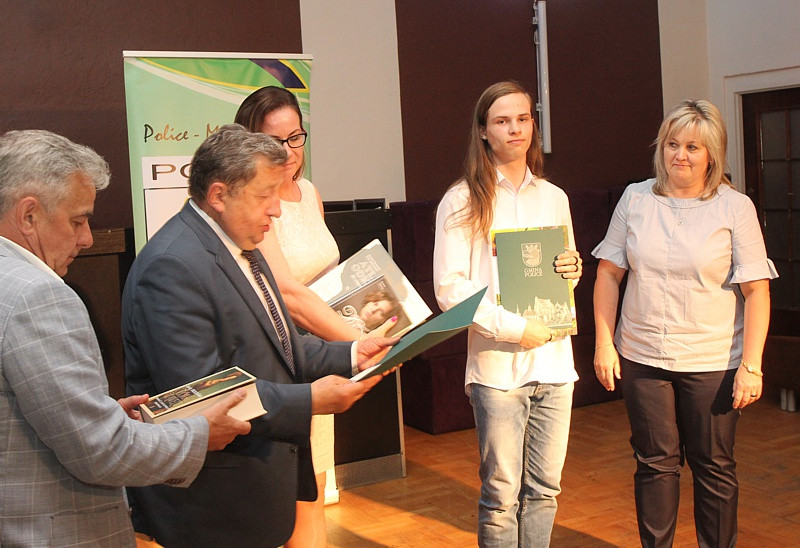 Gala wręczenia nagród najzdolniejszym uczniom Gminy Police