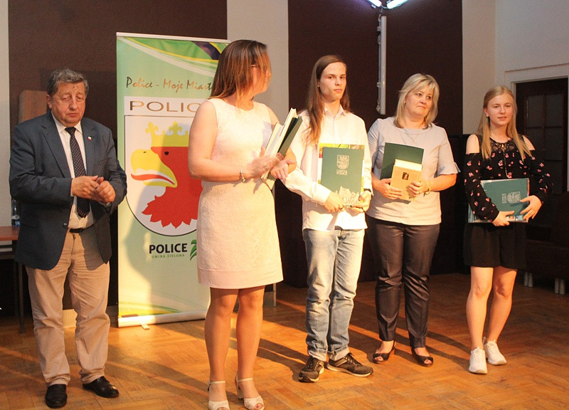Gala wręczenia nagród najzdolniejszym uczniom Gminy Police