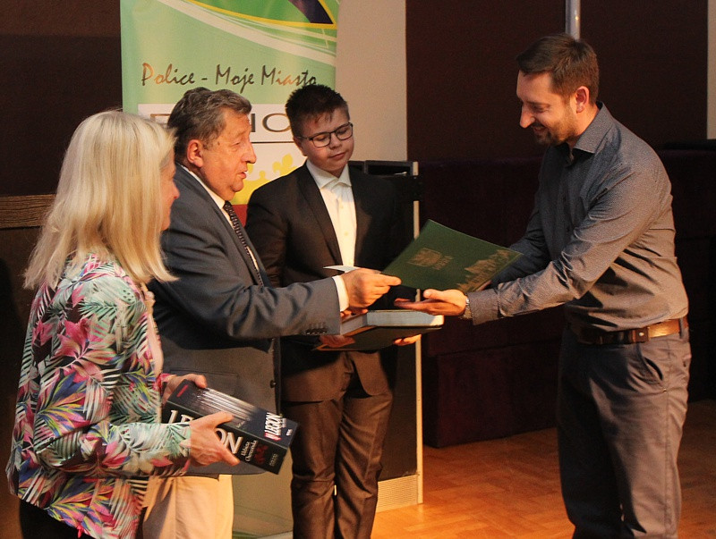 Gala wręczenia nagród najzdolniejszym uczniom Gminy Police