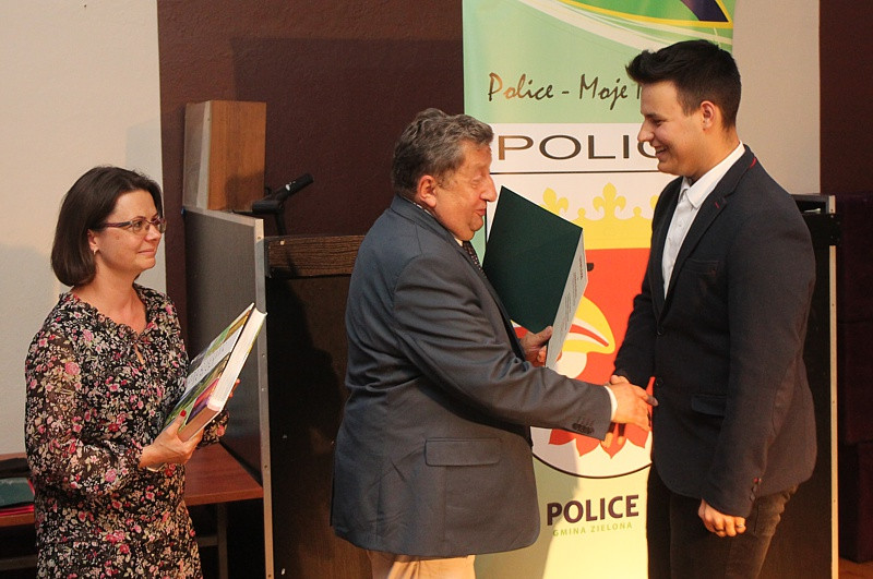 Gala wręczenia nagród najzdolniejszym uczniom Gminy Police