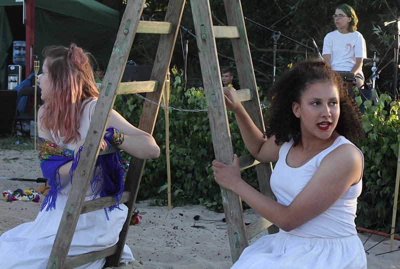 Wianki, tańce, fireshow – Noc Świętojańska w Trzebieży