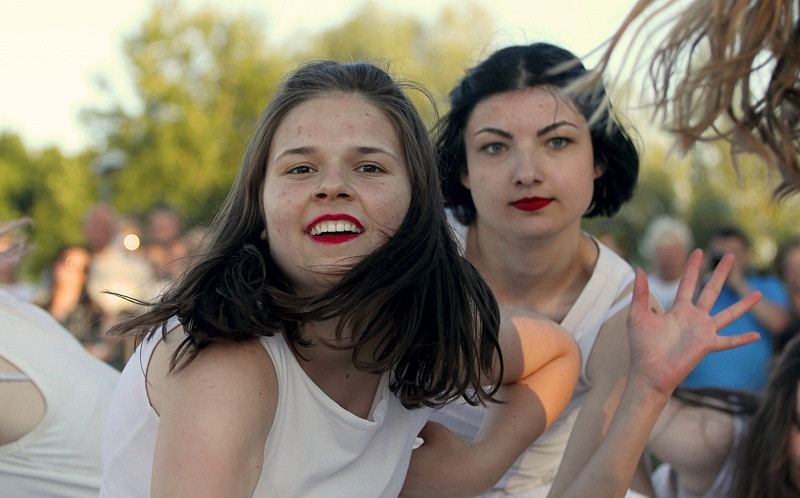 Wianki, tańce, fireshow – Noc Świętojańska w Trzebieży