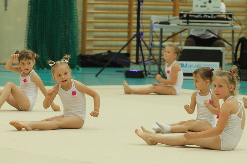 Gimnastyczki artystyczne zakończyły rok szkolny