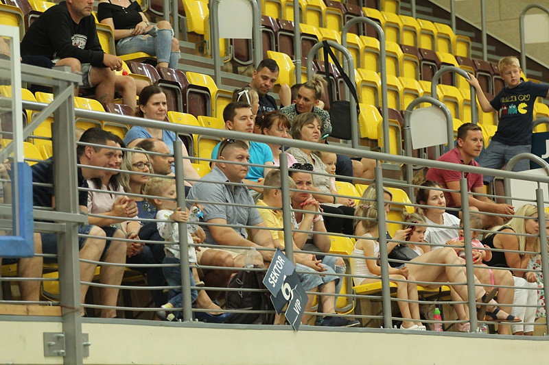 Gimnastyczki artystyczne zakończyły rok szkolny