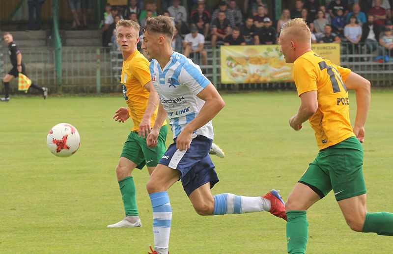 Świt Skolwin lepszy w derbach