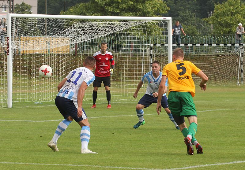 Świt Skolwin lepszy w derbach