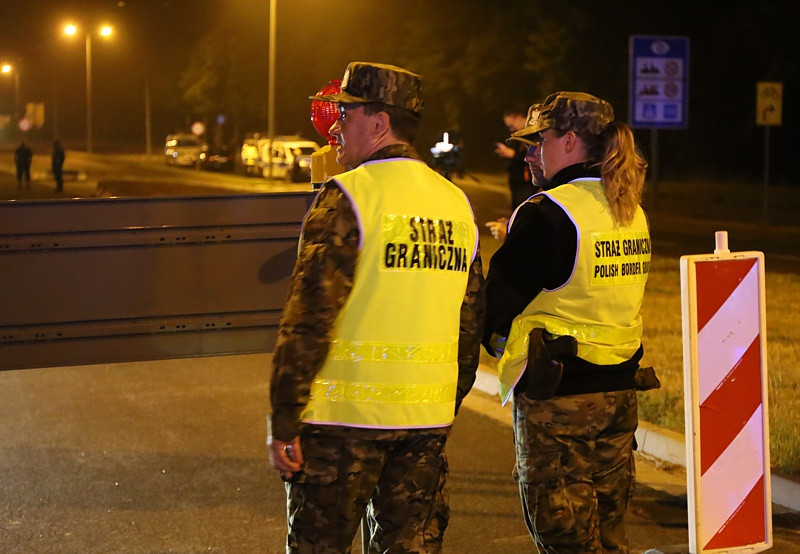 Granica polsko-niemiecka otwarta – do Niemiec z ograniczeniami [foto/wideo]