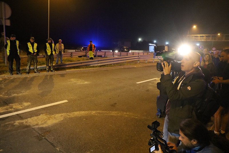 Granica polsko-niemiecka otwarta – do Niemiec z ograniczeniami [foto/wideo]