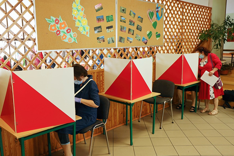 Trwa głosowanie na Prezydenta RP [foto]