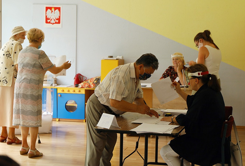Trwa głosowanie na Prezydenta RP [foto]