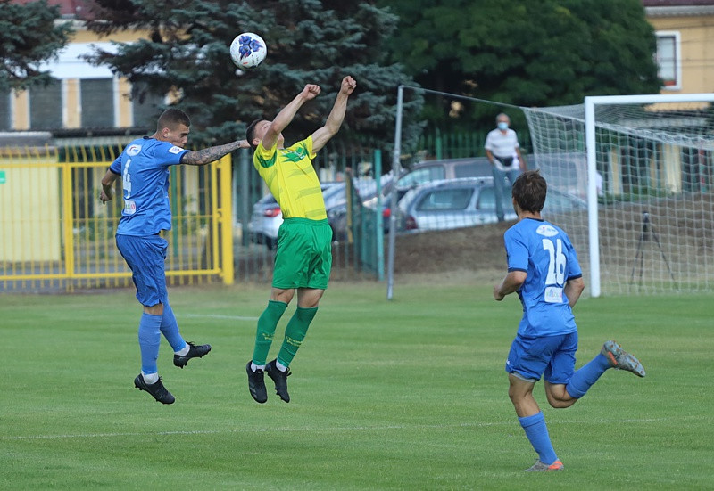 Wysoka porażka Chemika przed własną publicznością