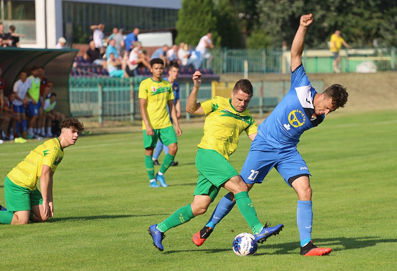 Wysoka porażka Chemika przed własną publicznością