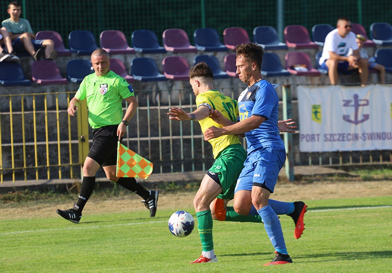 Wysoka porażka Chemika przed własną publicznością