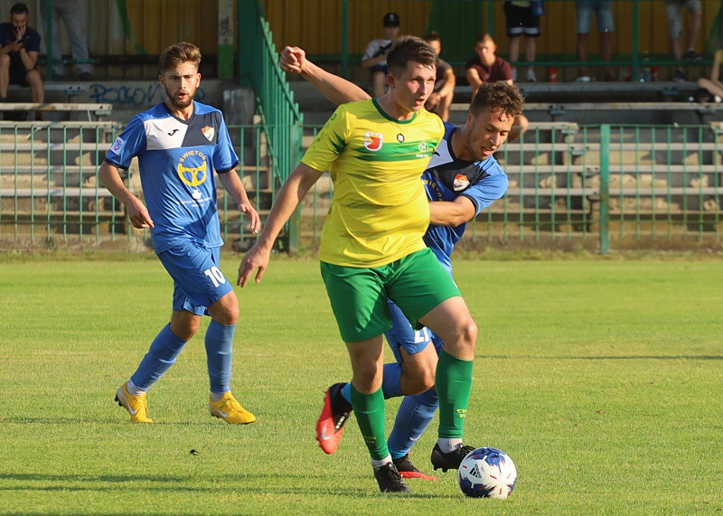 Wysoka porażka Chemika przed własną publicznością