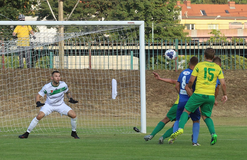 Wysoka porażka Chemika przed własną publicznością