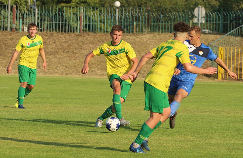 Wysoka porażka Chemika przed własną publicznością