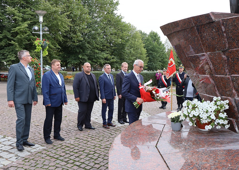 Głaz poświęcony bł. ks. J. Popiełuszce w Parku Solidarności [foto]