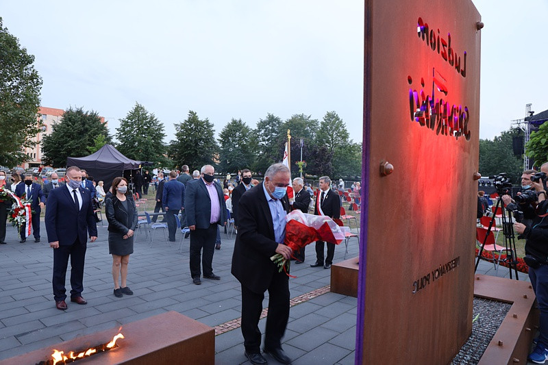 Głaz poświęcony bł. ks. J. Popiełuszce w Parku Solidarności [foto]