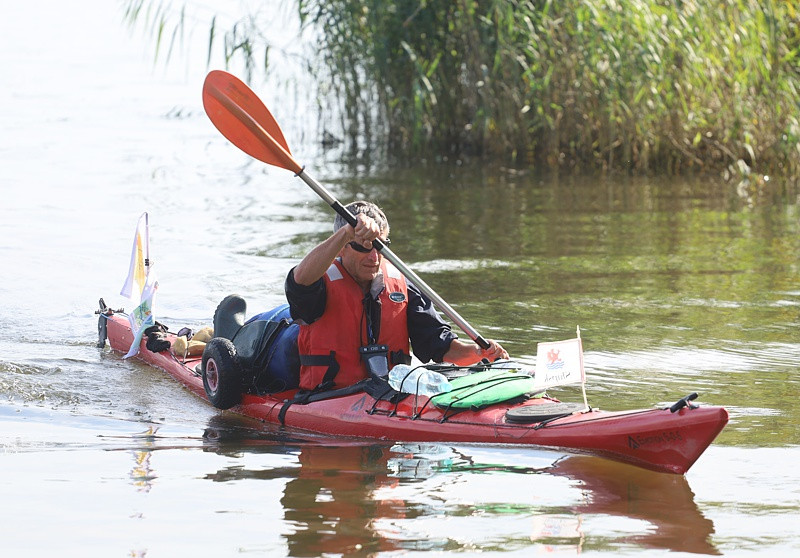 1400 km kajakiem aby zwrócić uwagę na problemy osób z niepełnosprawnością
