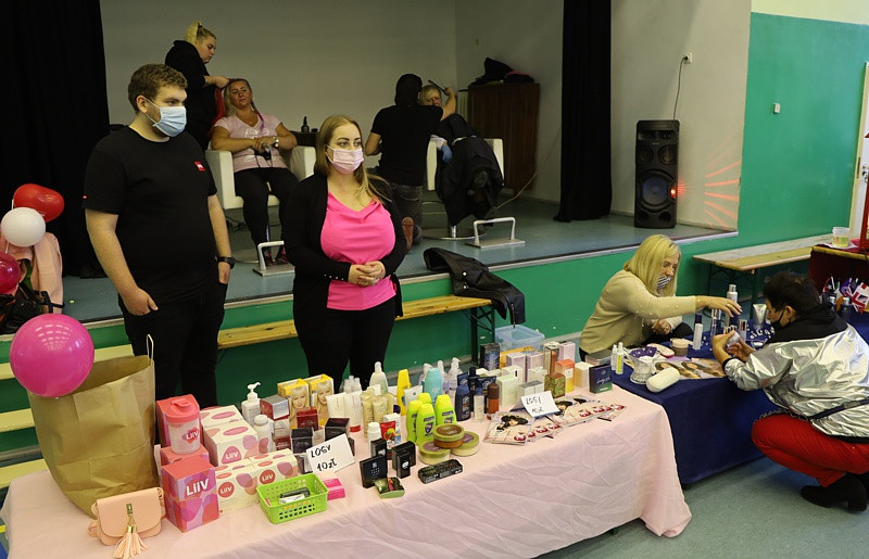 Pchli Targ w Niekłończycy [foto]