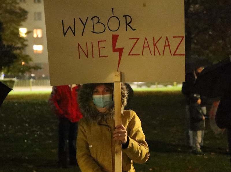 Kolejny protest przeszedł ulicami Polic