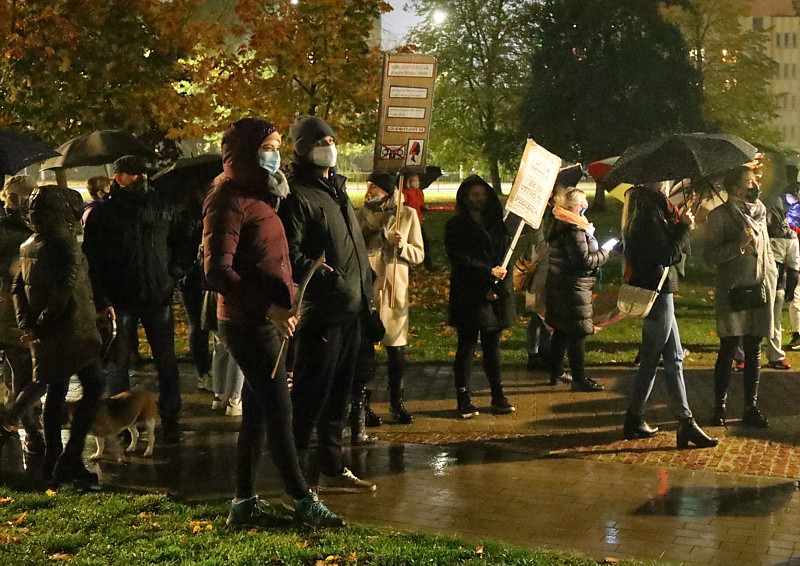 Kolejny protest przeszedł ulicami Polic