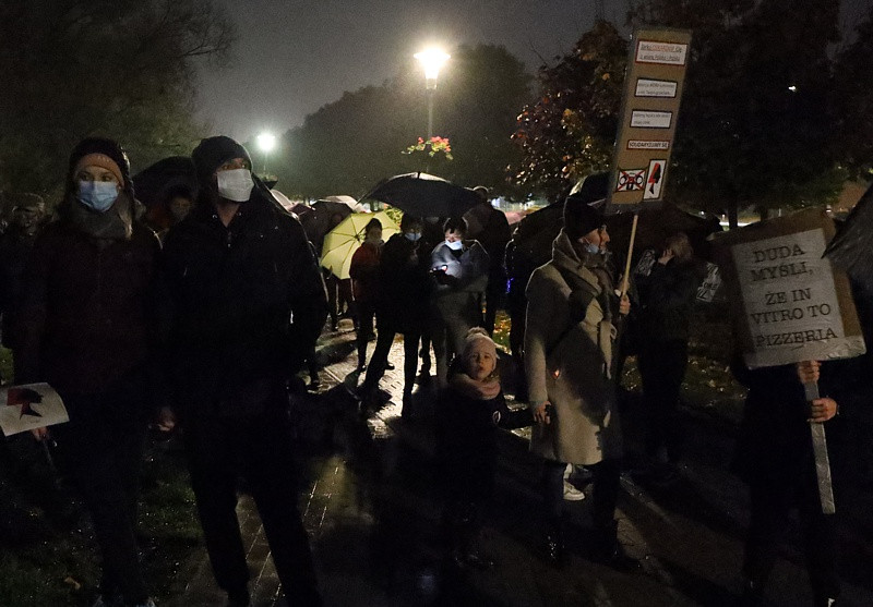 Kolejny protest przeszedł ulicami Polic