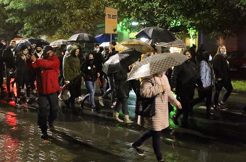 Kolejny protest przeszedł ulicami Polic