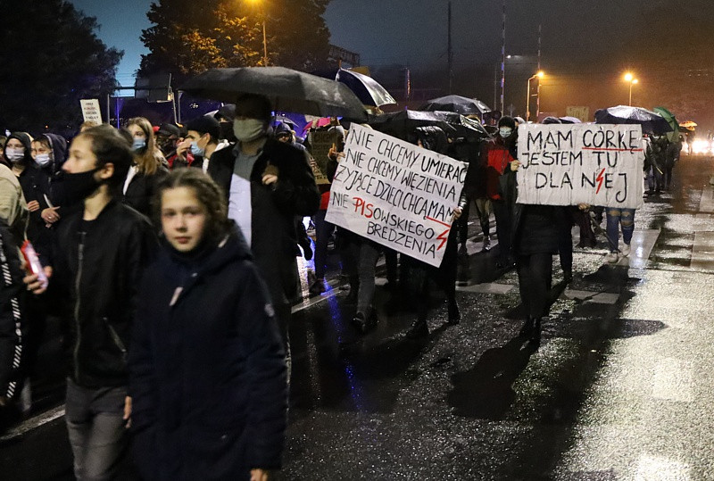 Kolejny protest przeszedł ulicami Polic