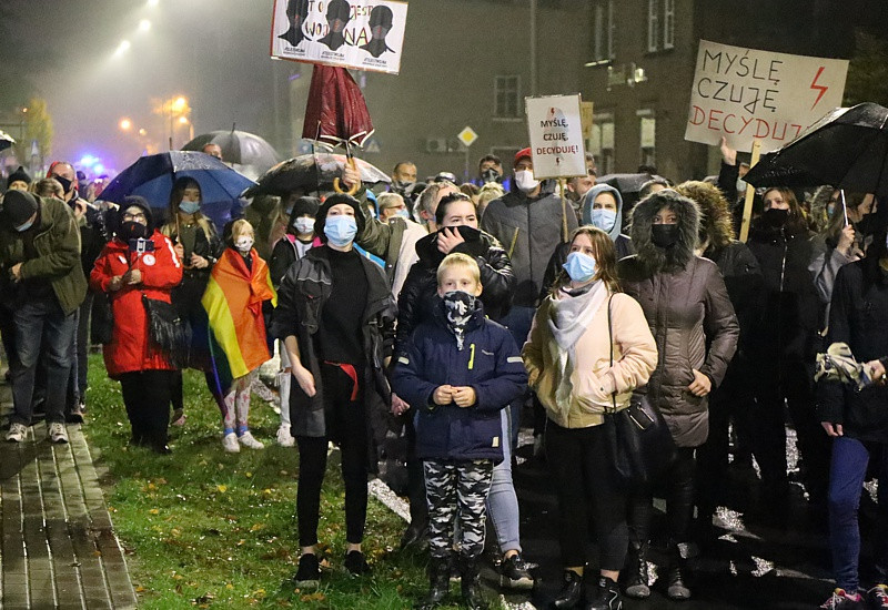 Kolejny protest przeszedł ulicami Polic