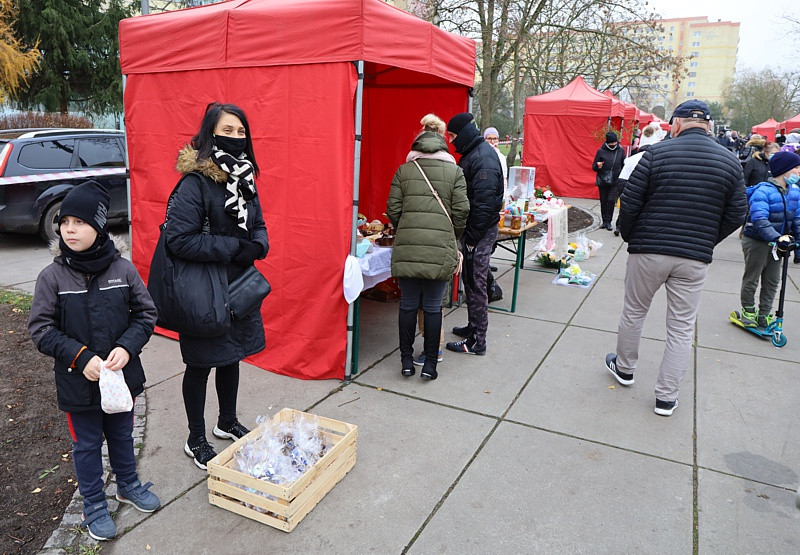 Kiermasz charytatywny dla #bohaterskaINGA