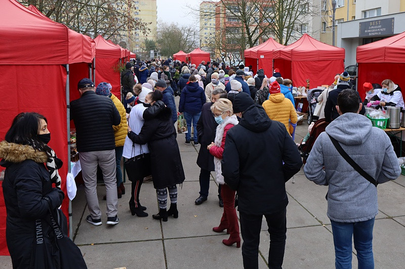 Kiermasz charytatywny dla #bohaterskaINGA