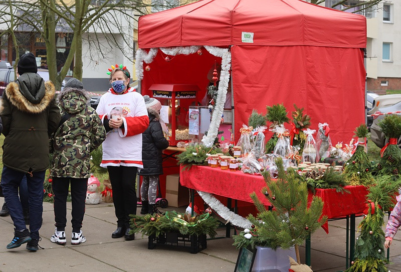 Kiermasz charytatywny dla #bohaterskaINGA