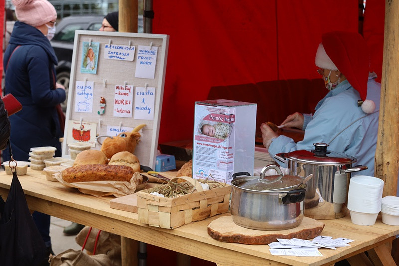 Kiermasz charytatywny dla #bohaterskaINGA