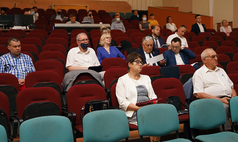Burmistrz Polic z wotum zaufania i absolutorium