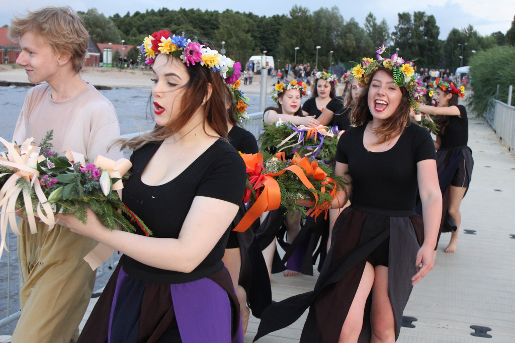 Noc Świętojańska na trzebieskiej plaży