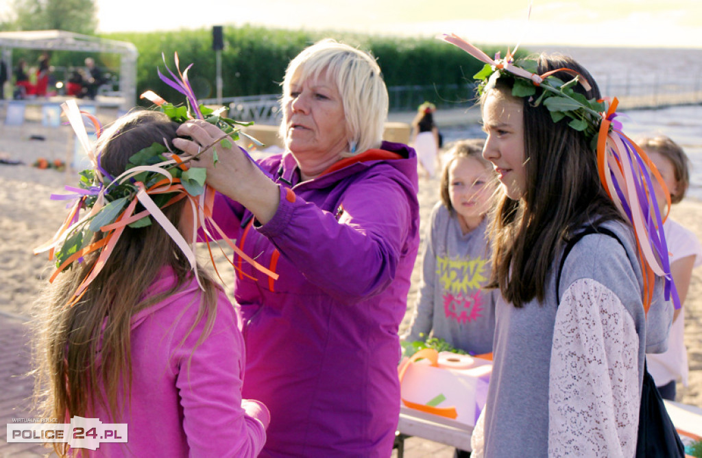 Noc Świętojańska na trzebieskiej plaży