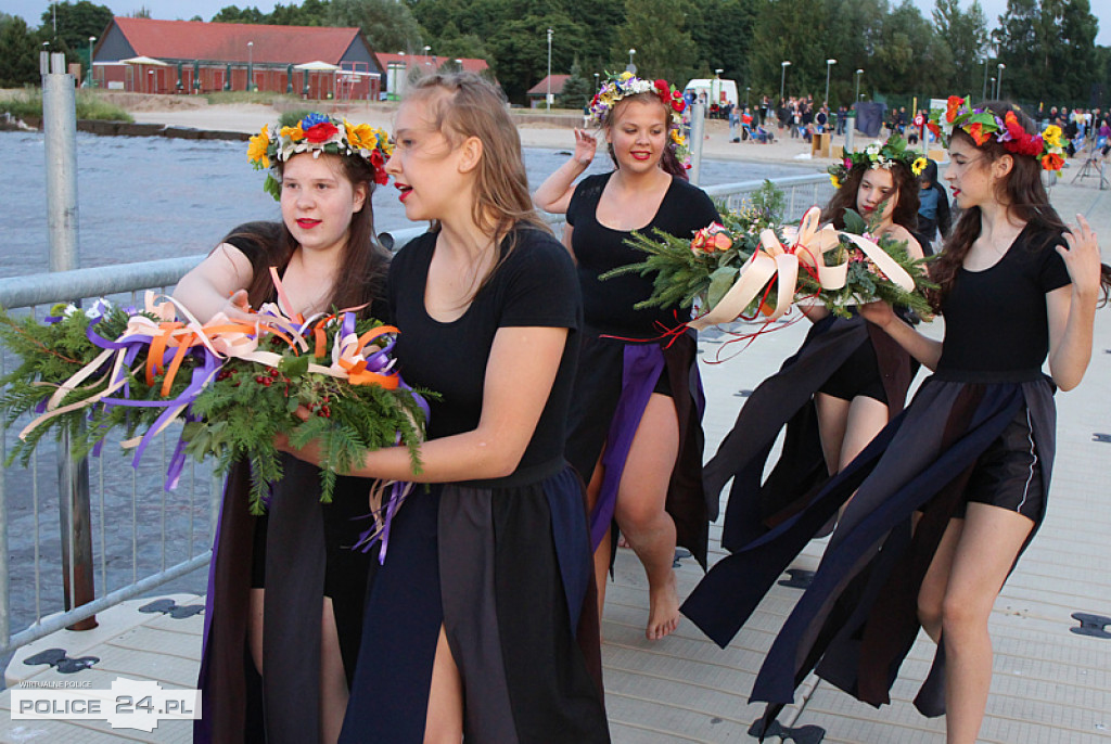 Noc Świętojańska na trzebieskiej plaży