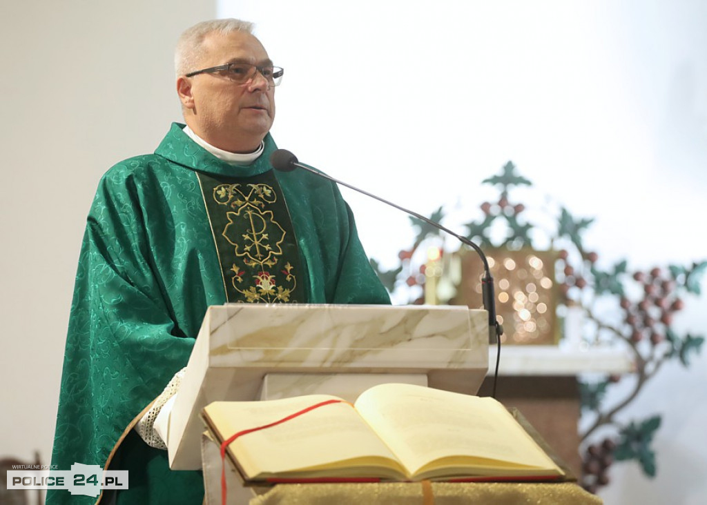Policzanie podziękowali ks. kan. Waldemarowi Gasztkowskiemu