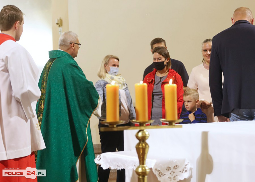Policzanie podziękowali ks. kan. Waldemarowi Gasztkowskiemu