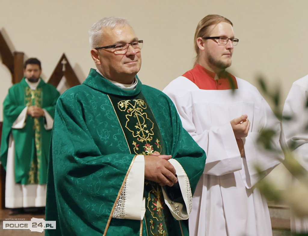 Policzanie podziękowali ks. kan. Waldemarowi Gasztkowskiemu
