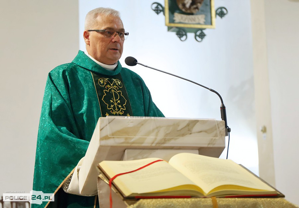 Policzanie podziękowali ks. kan. Waldemarowi Gasztkowskiemu