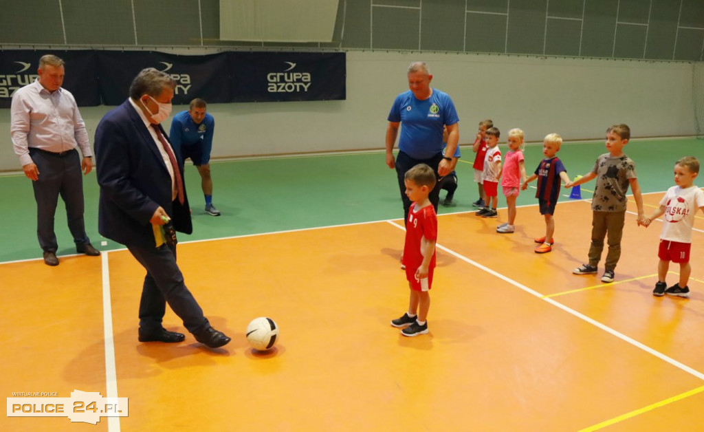 Najmłodsi piłkarze Chemika Police rozpoczęli sezon