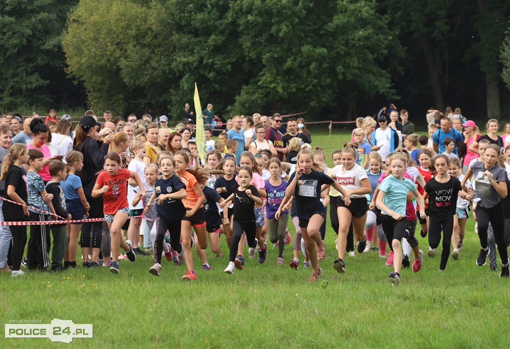 I edycja Szkolnej Ligi Biegów Przełajowych 2021/2022