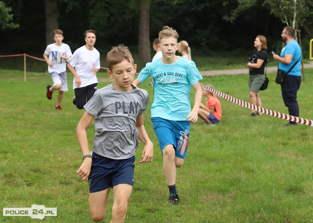 I edycja Szkolnej Ligi Biegów Przełajowych 2021/2022