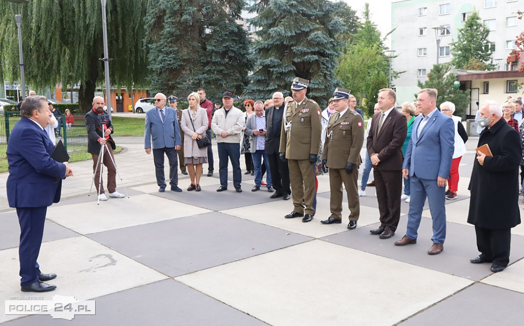 Odsłonięcie płaskorzeźby Bolesława Krzywoustego