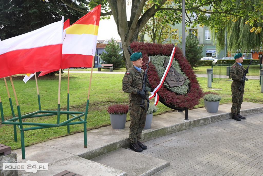 Odsłonięcie płaskorzeźby Bolesława Krzywoustego